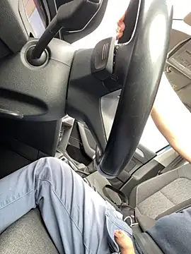 Snapshot of littletoy64 chatting on September 2025 01:29:01 PM littletoy64 online show from September 2025 01:29:01 PM