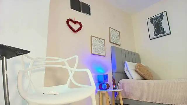 mary cute9 online show from March 2026 12:09:01 PM