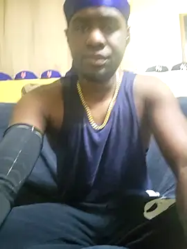 Blac bunny online show from December 2025 01:35:02 PM