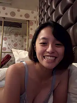 ladypaggy online show from November 2025 06:17:01 AM