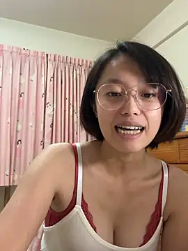 ladypaggy online show from March 2026 03:57:02 PM