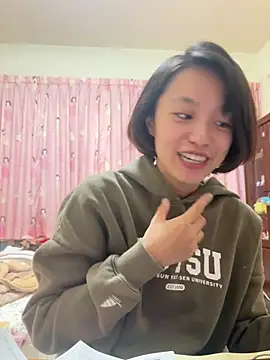 ladypaggy online show from March 2026 09:24:02 AM