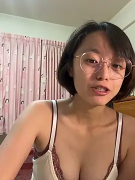 ladypaggy online show from March 2026 05:46:01 PM