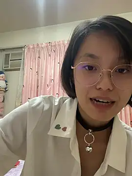 Snapshot of ladypaggy chatting on April 2026 02:43:02 PM ladypaggy online show from April 2026 02:43:02 PM