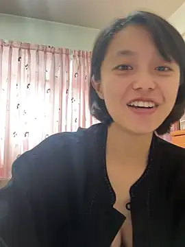 ladypaggy online show from April 2026 07:04:01 AM