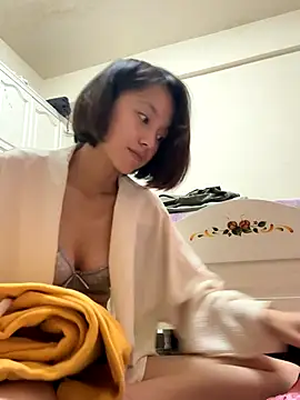 ladypaggy online show from November 2025 02:40:01 PM