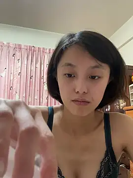 ladypaggy online show from April 2026 03:40:02 PM