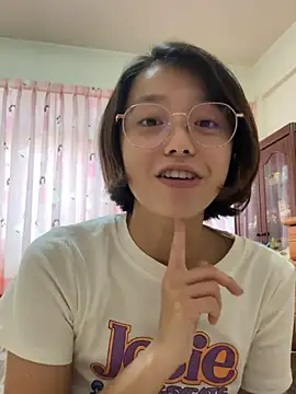 ladypaggy online show from March 2026 05:44:01 AM