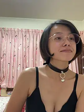 ladypaggy online show from March 2026 06:12:01 PM