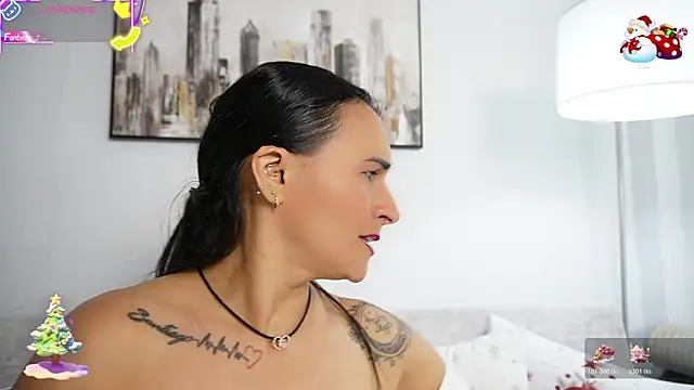 Snapshot of Sara_Charmy chatting on December 2025 10:56:01 PM Sara Charmy online show from December 2025 10:56:01 PM