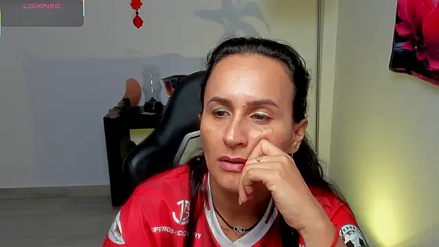 Snapshot of Sara_Charmy chatting on May 2026 11:54:01 PM Sara Charmy online show from May 2026 11:54:01 PM