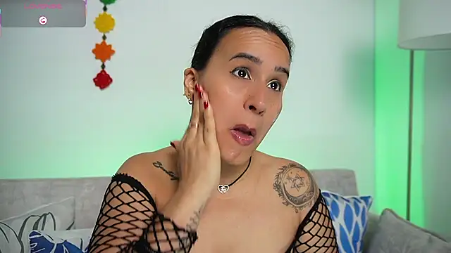 Snapshot of Sara_Charmy chatting on February 2026 11:11:02 AM Sara Charmy online show from February 2026 11:11:02 AM