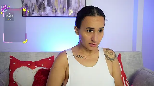 Sara Charmy online show from October 2025 11:35:01 AM