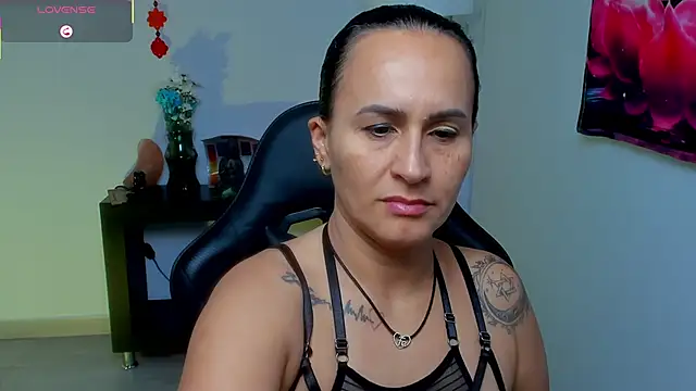 Snapshot of Sara_Charmy chatting on June 2026 11:11:01 AM Sara Charmy online show from June 2026 11:11:01 AM