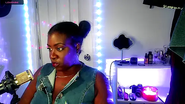 lovelyenigma365 online show from January 2026 05:11:02 AM