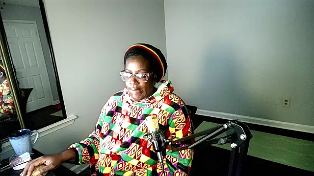 lovelyenigma365 online show from February 2026 11:56:02 PM