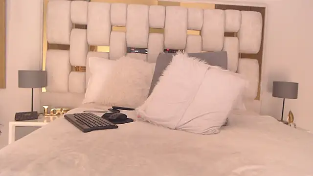 HotBellaMilf online show from March 2026 01:50:02 AM