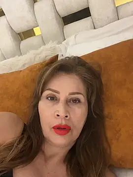 HotBellaMilf online show from May 2026 12:58:01 AM