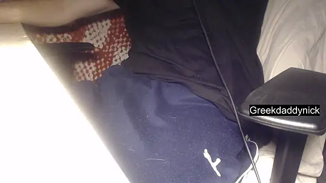 GreekDaddyNickOfficial online show from October 2025 09:04:02 PM