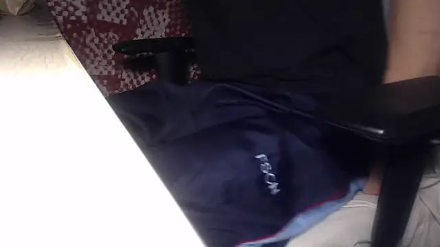 GreekDaddyNickOfficial online show from October 2025 10:11:01 PM