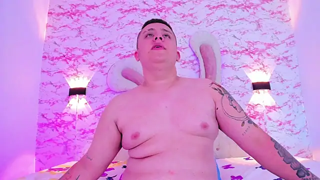 Snapshot of IM_SINAY chatting on March 2025 08:20:02 PM IM SINAY online show from March 2025 08:20:02 PM