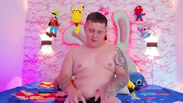 Snapshot of IM_SINAY chatting on October 2025 08:45:01 PM IM SINAY online show from October 2025 08:45:01 PM