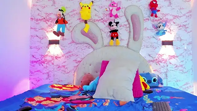 Snapshot of IM_SINAY chatting on October 2025 08:21:02 PM IM SINAY online show from October 2025 08:21:02 PM