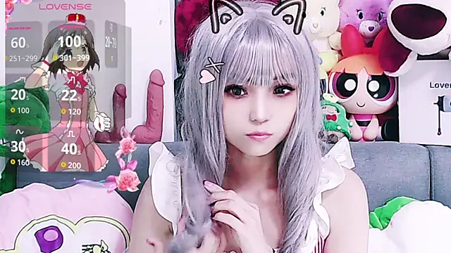 chenenna7 online show from February 2026 01:33:02 PM