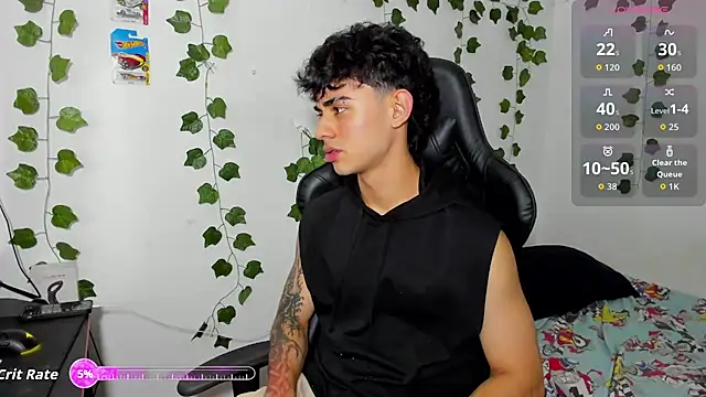 Snapshot of Noah_milleer chatting on November 2025 08:09:02 PM Noah milleer online show from November 2025 08:09:02 PM