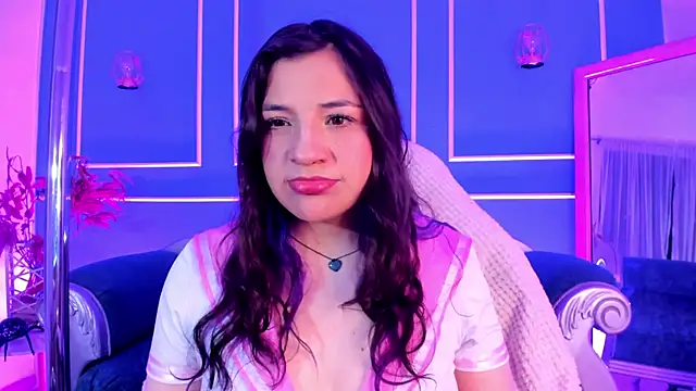 TaraTaylorr online show from December 2025 02:28:02 AM