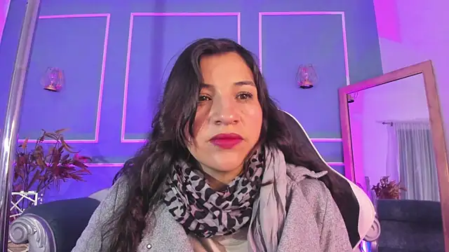 TaraTaylorr online show from October 2025 02:32:02 AM