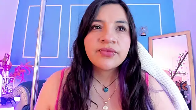 TaraTaylorr online show from April 2026 03:32:01 AM