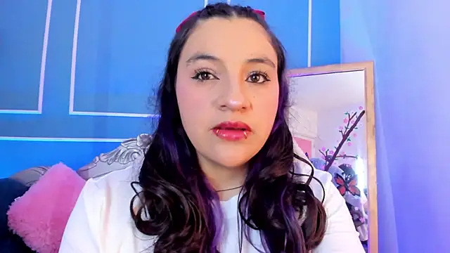 TaraTaylorr online show from April 2026 03:13:01 AM