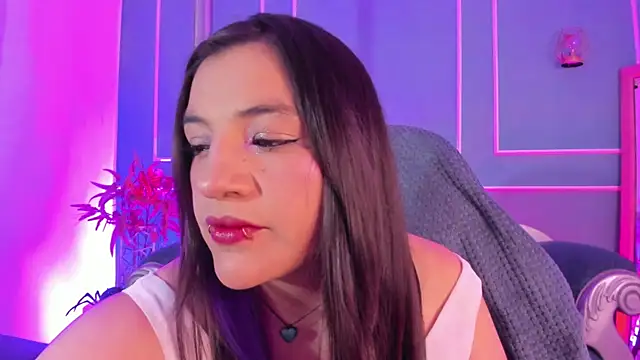 TaraTaylorr online show from February 2026 03:30:02 AM