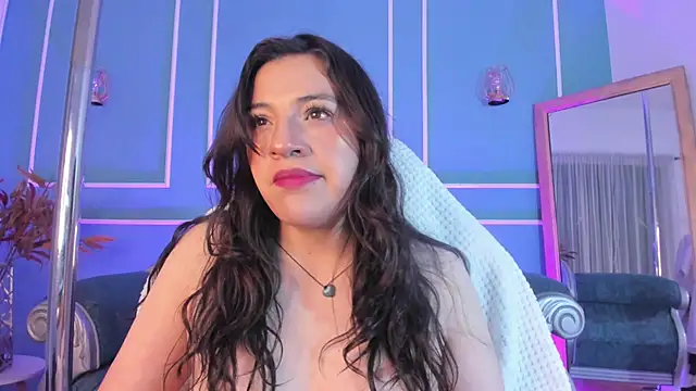 TaraTaylorr online show from September 2025 02:10:01 AM
