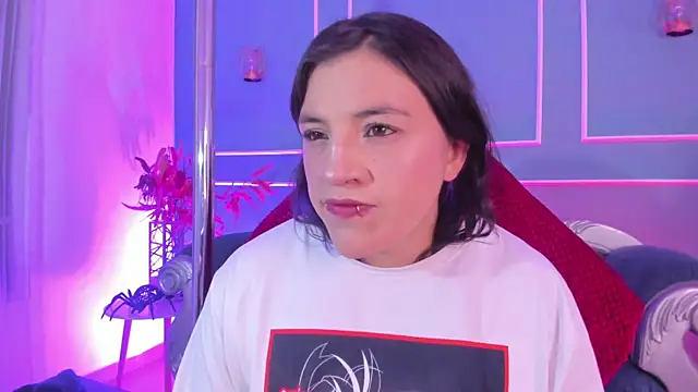 TaraTaylorr online show from February 2026 03:14:02 AM