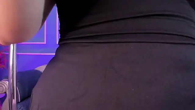 TaraTaylorr online show from September 2025 03:46:02 AM