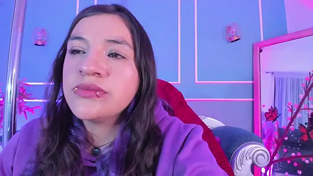 TaraTaylorr online show from February 2026 04:23:01 AM