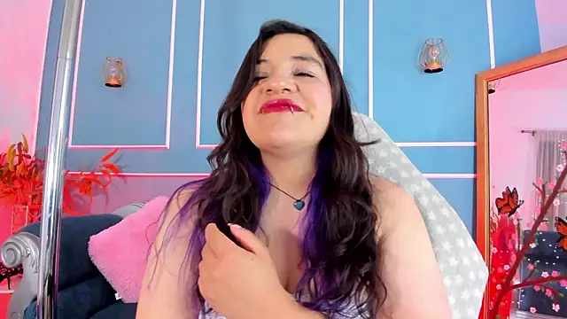 TaraTaylorr online show from March 2026 03:23:01 AM