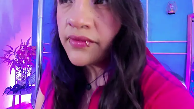 TaraTaylorr online show from February 2026 03:06:02 AM