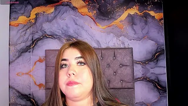 MadissonLee   online show from November 2025 07:25:01 PM