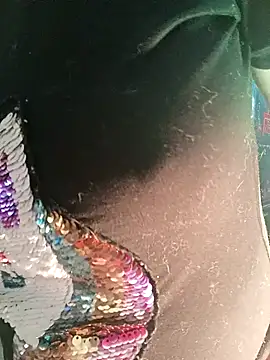 MiaStarts online show from January 2026 10:21:01 AM