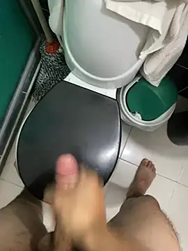 18 ALExxx online show from March 2026 05:03:02 PM