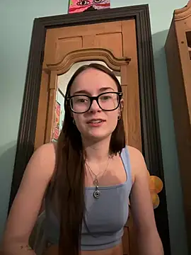 Evalynfox online show from March 2025 04:41:02 AM