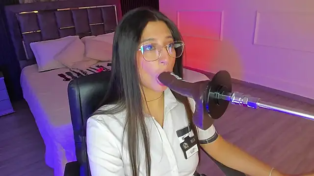 Gabrielakassi online show from February 2026 12:38:01 PM