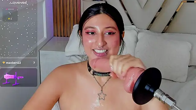 Snapshot of Gabrielakassi chatting on March 2025 06:30:02 AM Gabrielakassi online show from March 2025 06:30:02 AM