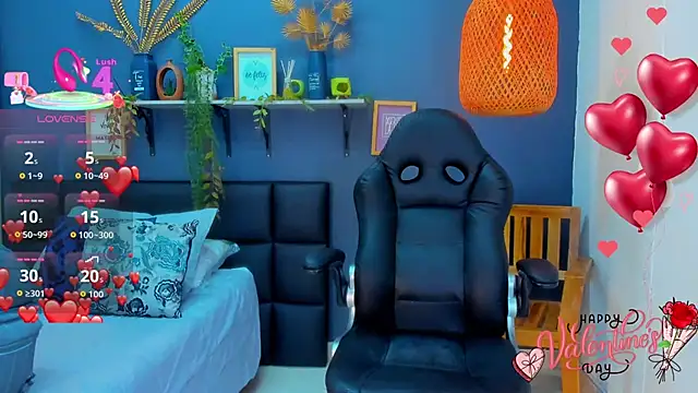 yessila parker online show from February 2026 10:04:02 AM