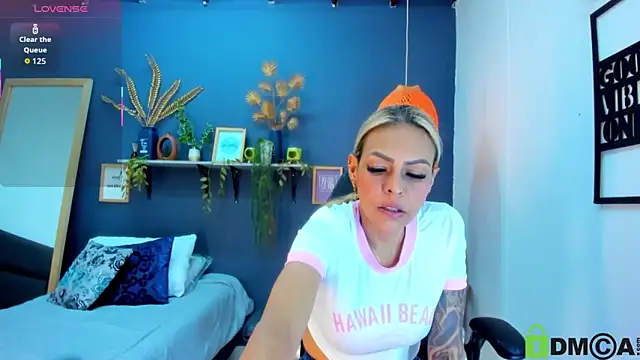 yessila parker online show from November 2025 02:22:02 AM