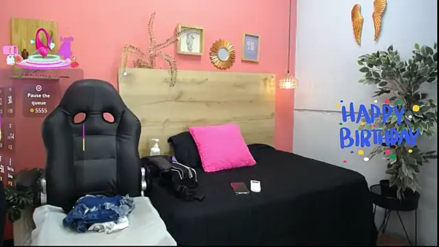 yessila parker online show from January 2026 10:54:02 AM