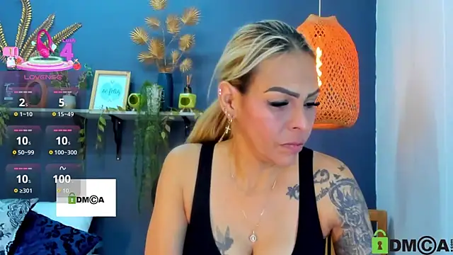 yessila parker online show from November 2025 02:44:02 AM